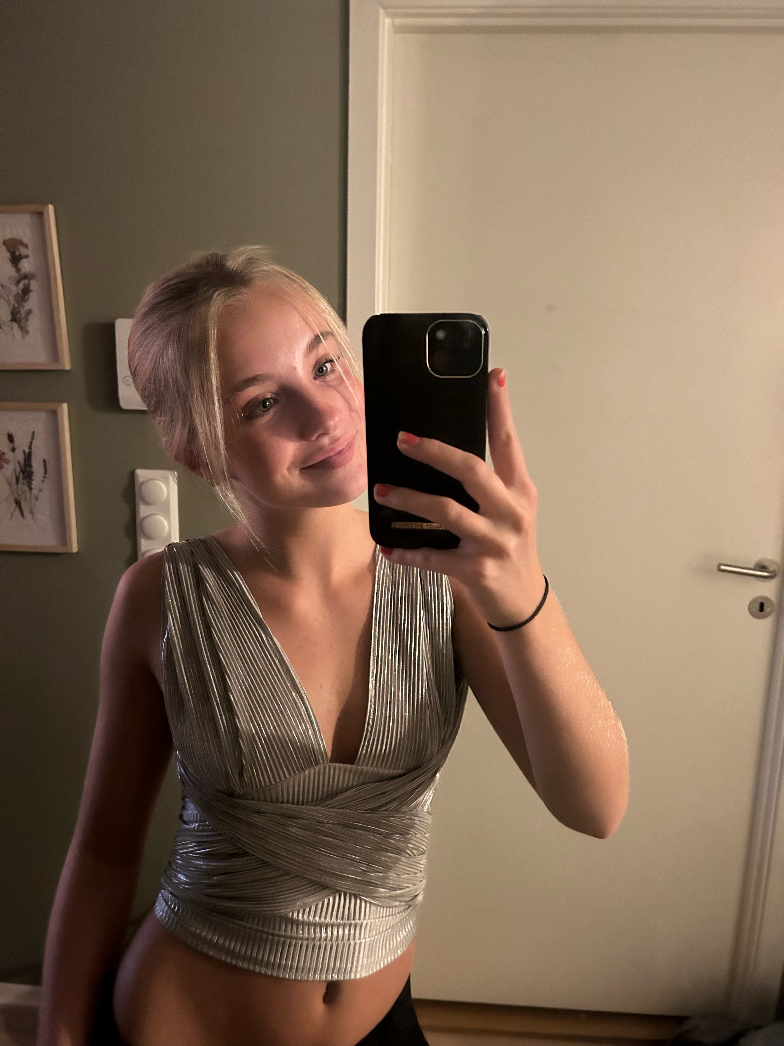 Lara top - preorder
