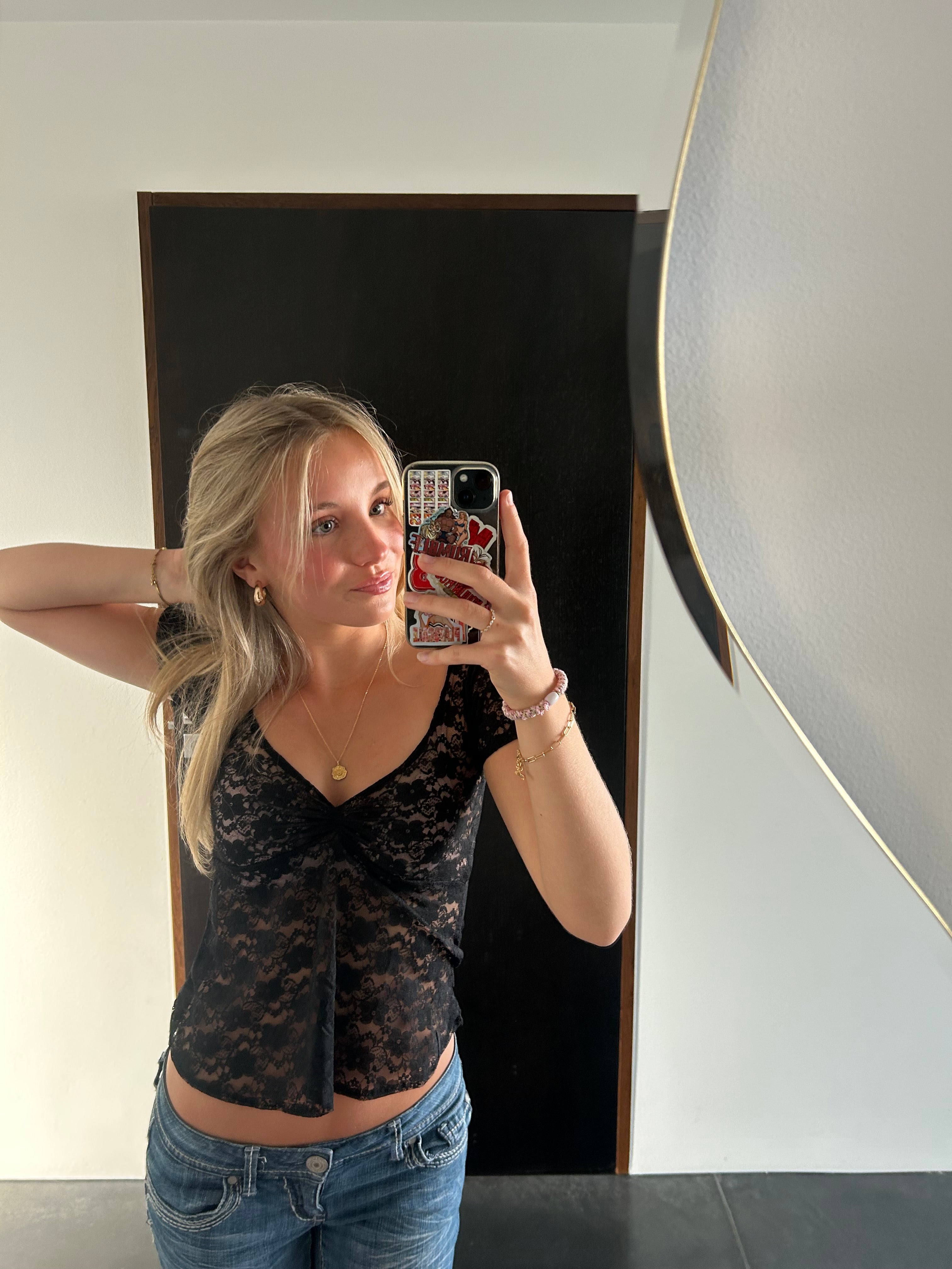 Mari top black